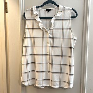 Ann Taylor factory plaid sleeveless Blouse